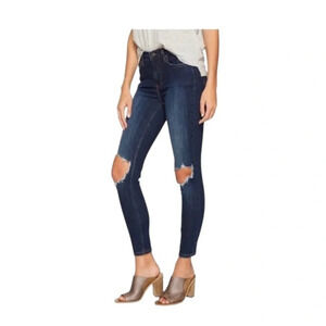 Free people skinny jeans with distressed knees 26 L